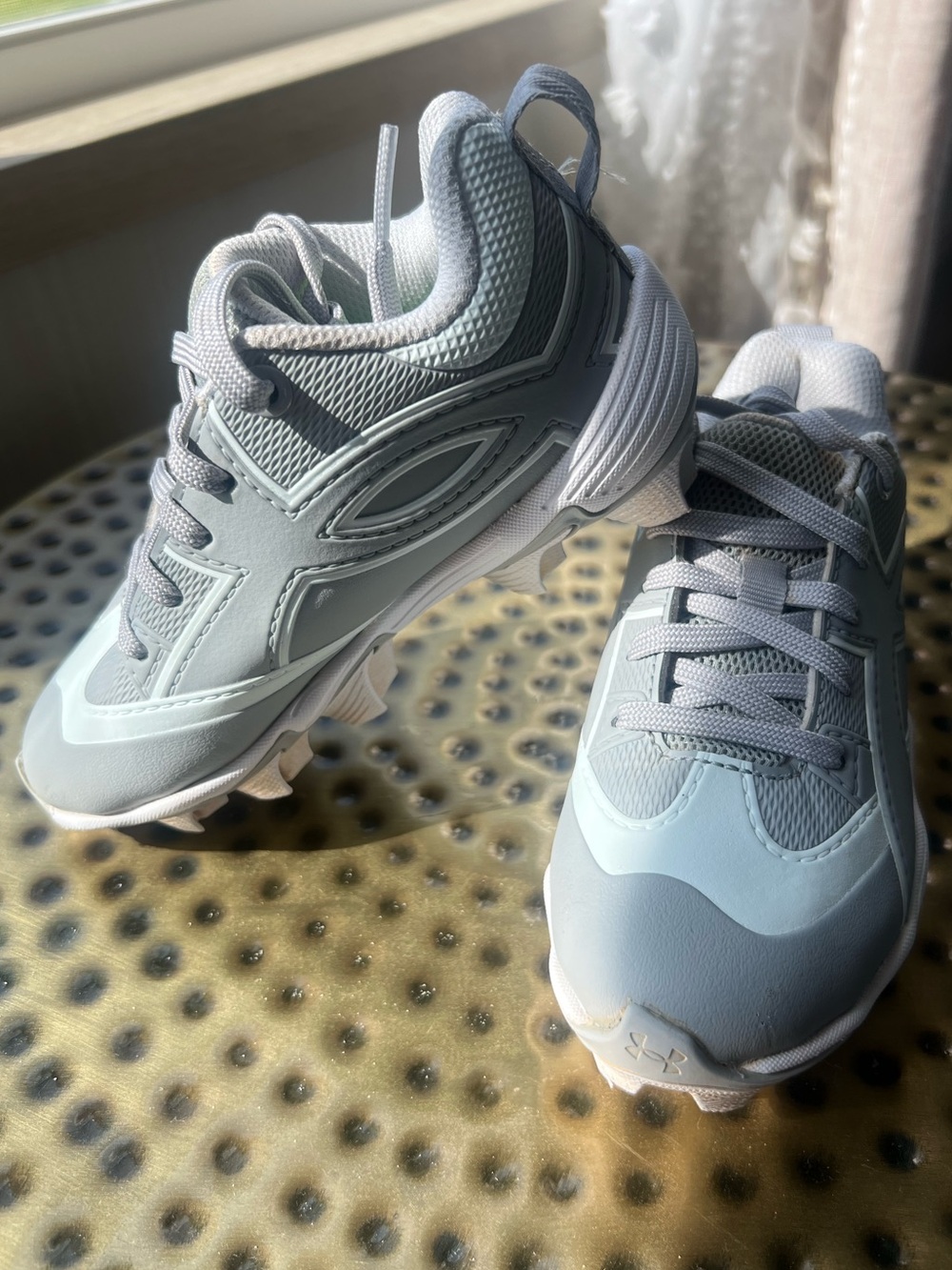 Boys Under Armour Baseball / TBall Cleats 11K